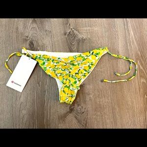 Lululemon Sun Soaker LR Cheeky Bottom 10